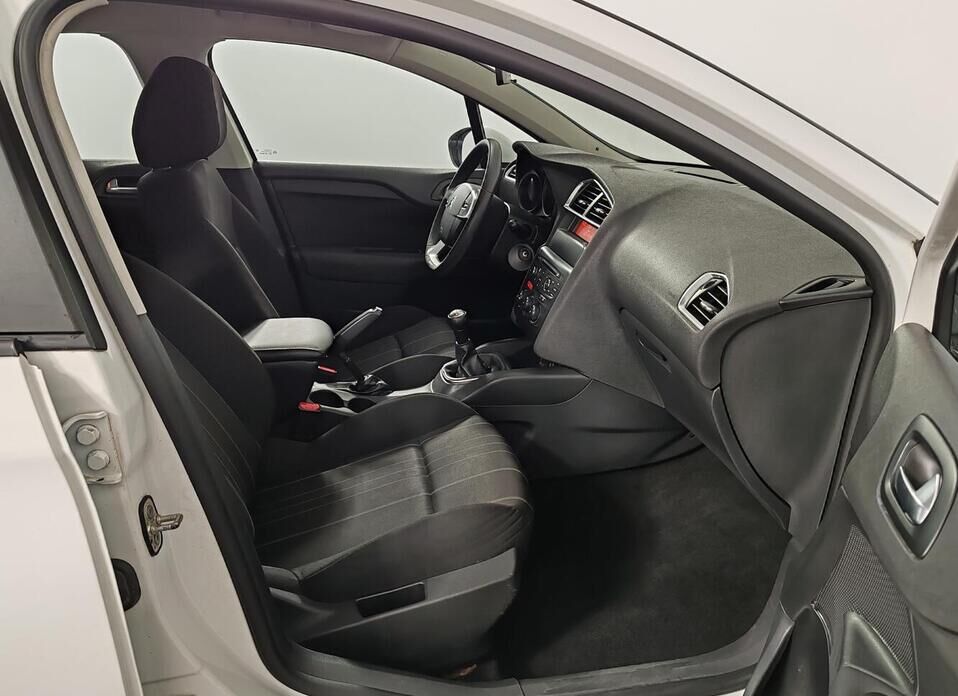 Citroen C4 1.6 MT (120 л.с.)