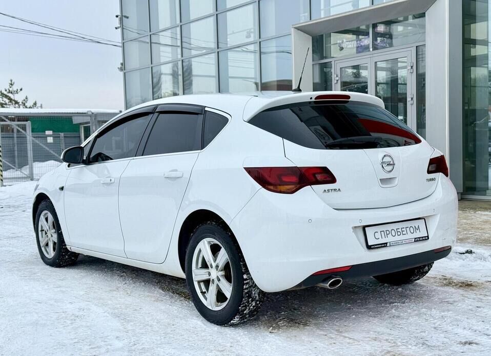 Opel Astra, J 1.4 AT (140 л.с.)