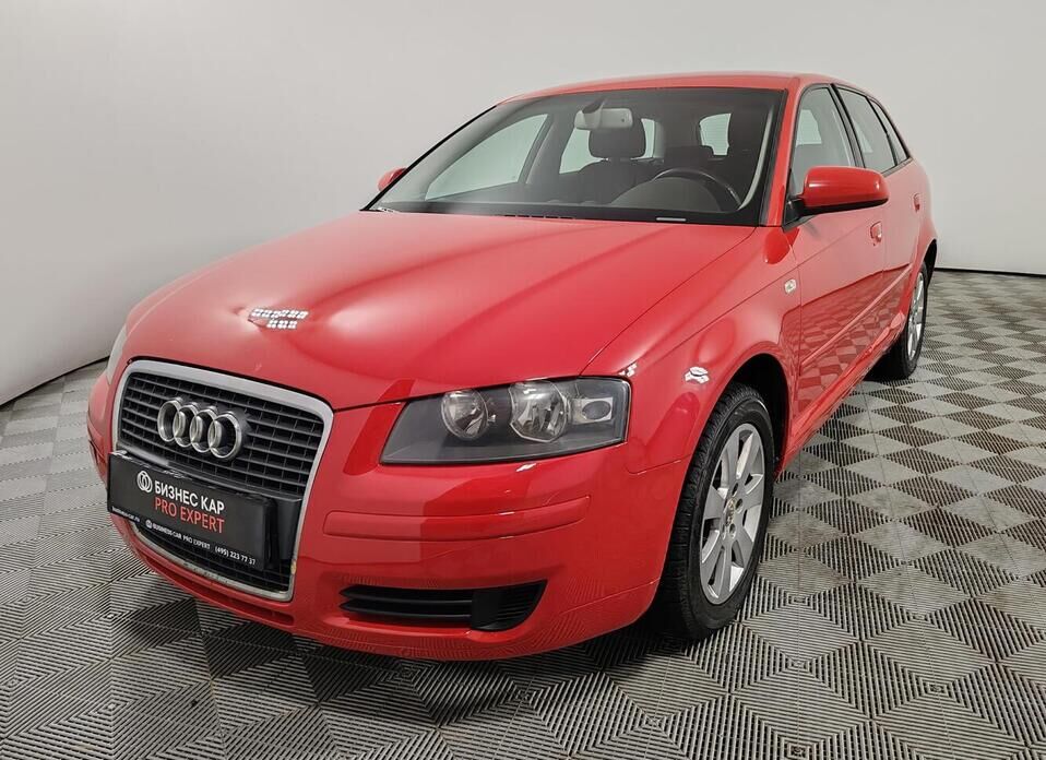 Audi A3, II (8P) Рестайлинг 1 1.6 AT (102 л.с.)