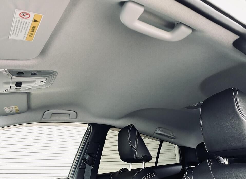 Toyota Prius, IV Рестайлинг (XW50) 1.8hyb AT (98 л.с.)