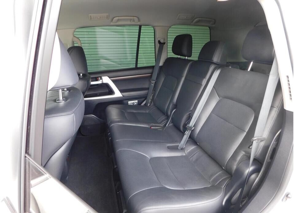Toyota Land Cruiser 4.5d AT (249 л.с.) 4WD