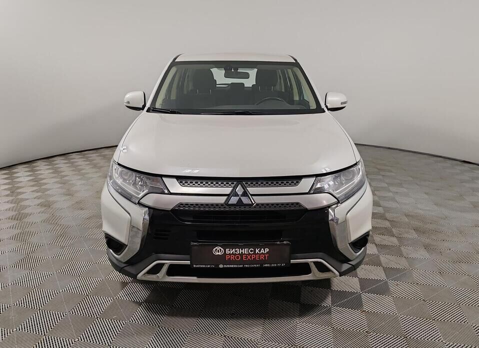 Mitsubishi Outlander, III Рестайлинг 3 2.0 CVT (146 л.с.) 4WD