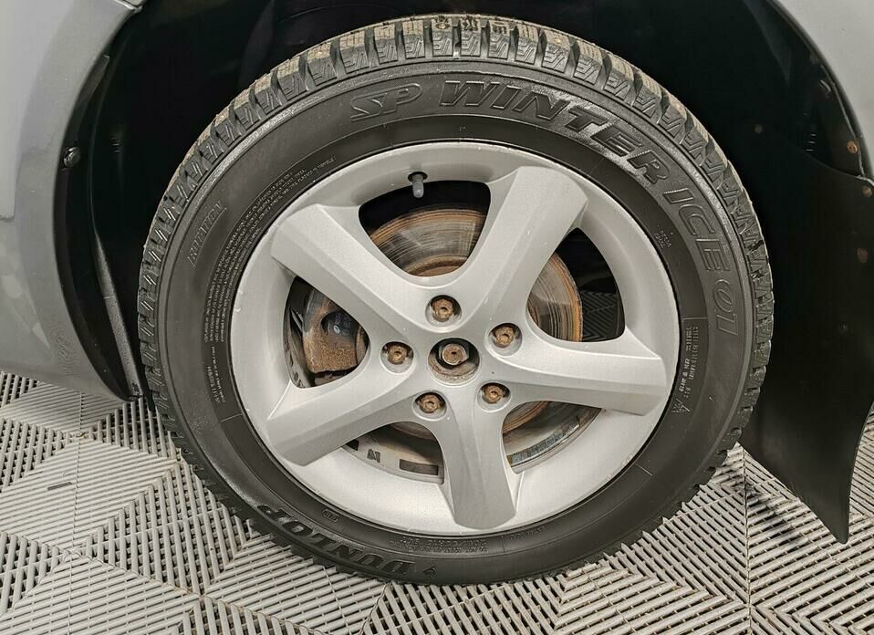 Suzuki SX4 1.6 AT (107 л.с.)
