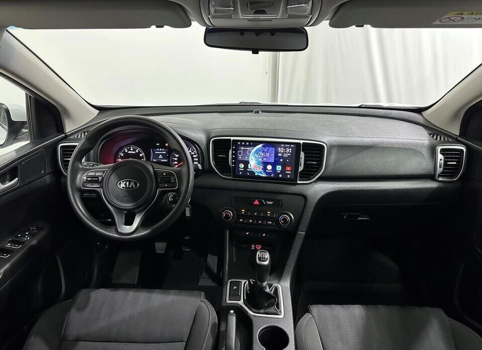 Kia Sportage, IV 2.0 MT (150 л.с.)