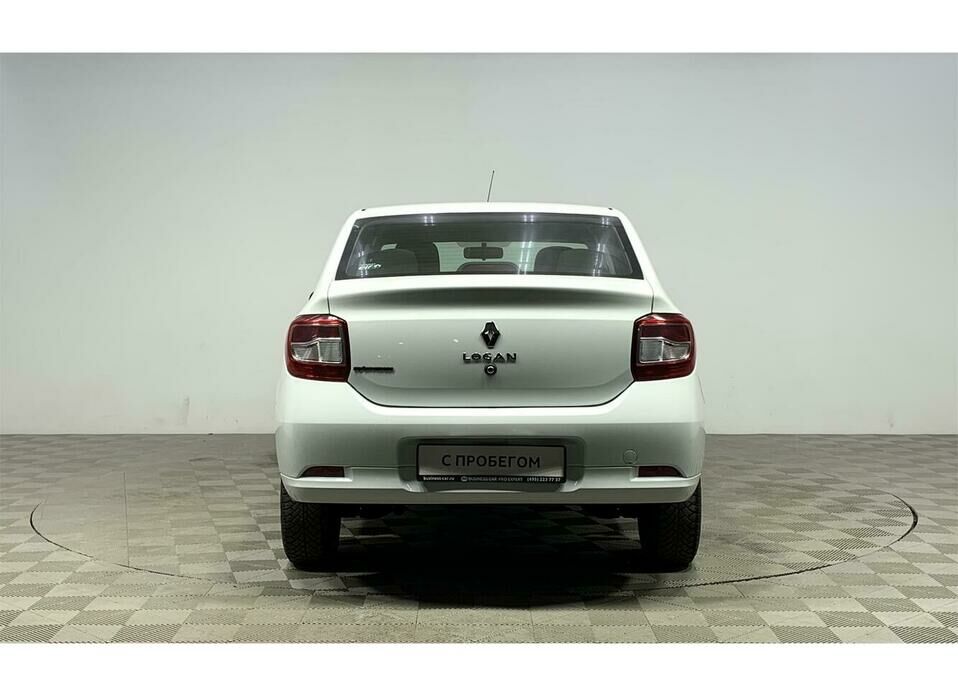 Renault Logan 1.6 AT (102 л.с.)
