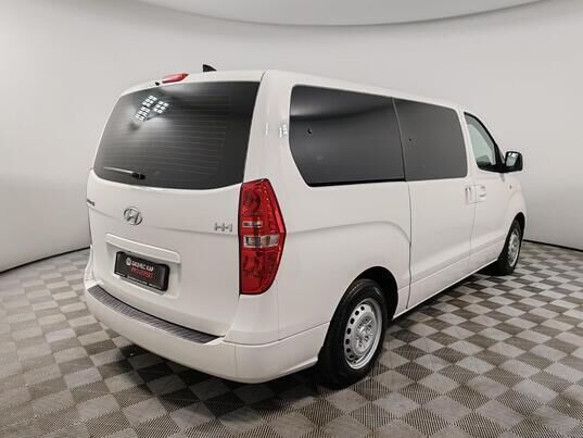 Hyundai H-1, 2021&nbsp;г., 171&nbsp;288&nbsp;км