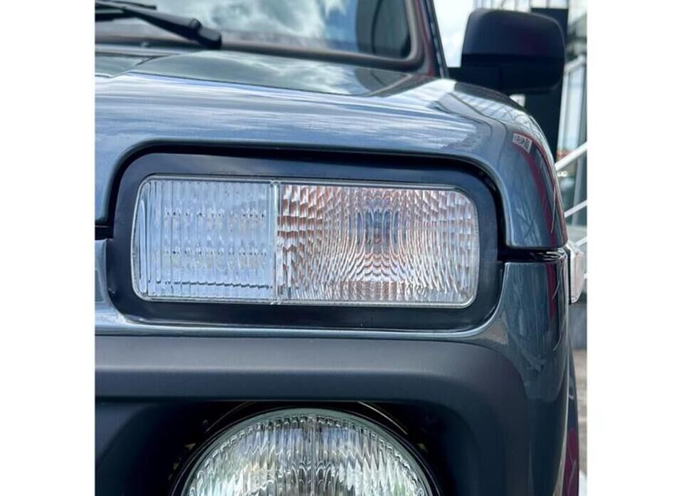 LADA (ВАЗ) Niva Legend 1.7 MT (83 л.с.) 4WD