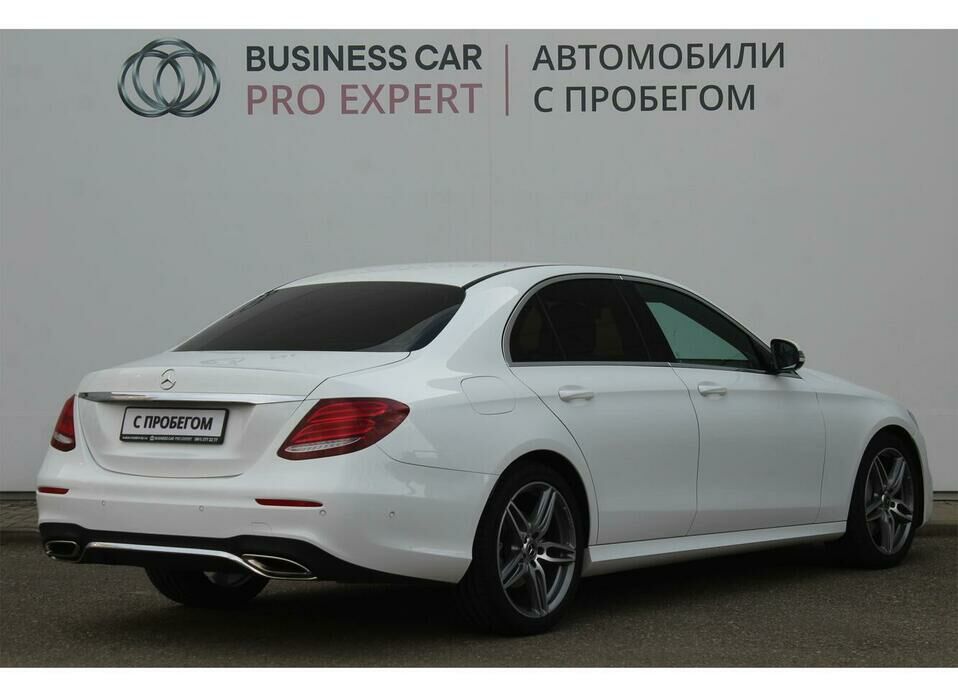 Mercedes-Benz E-Класс 200 2.0 AT (184 л.с.)
