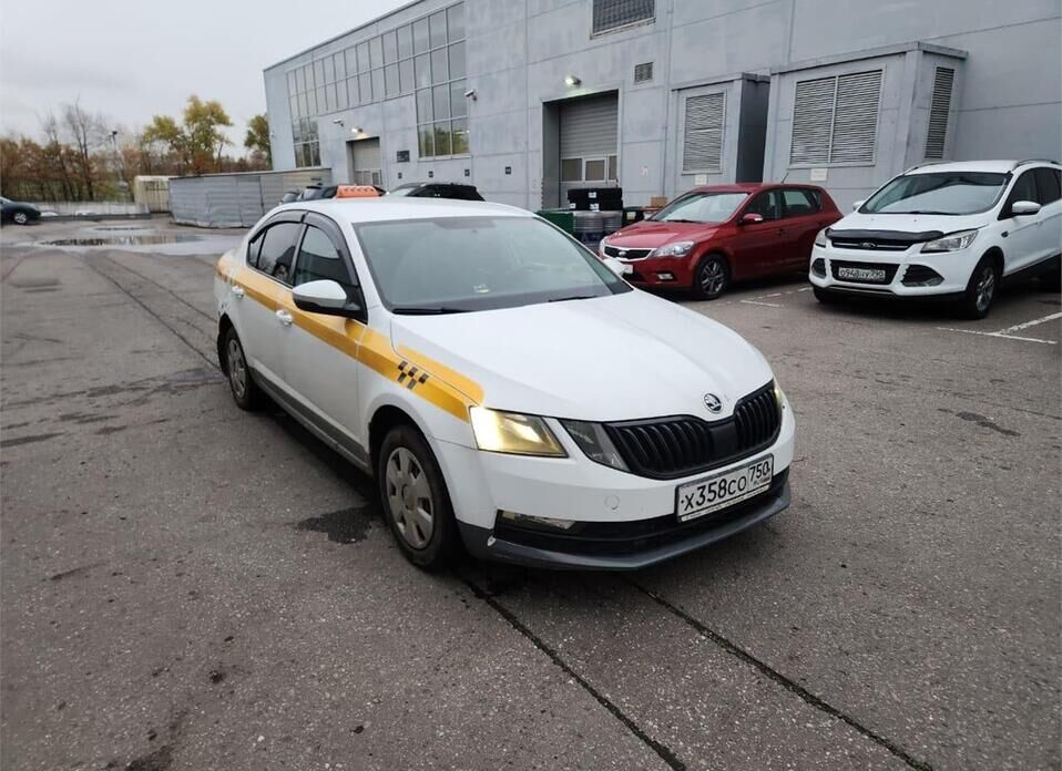 Skoda Octavia, III (A7) Рестайлинг 1.6 AT (110 л.с.)