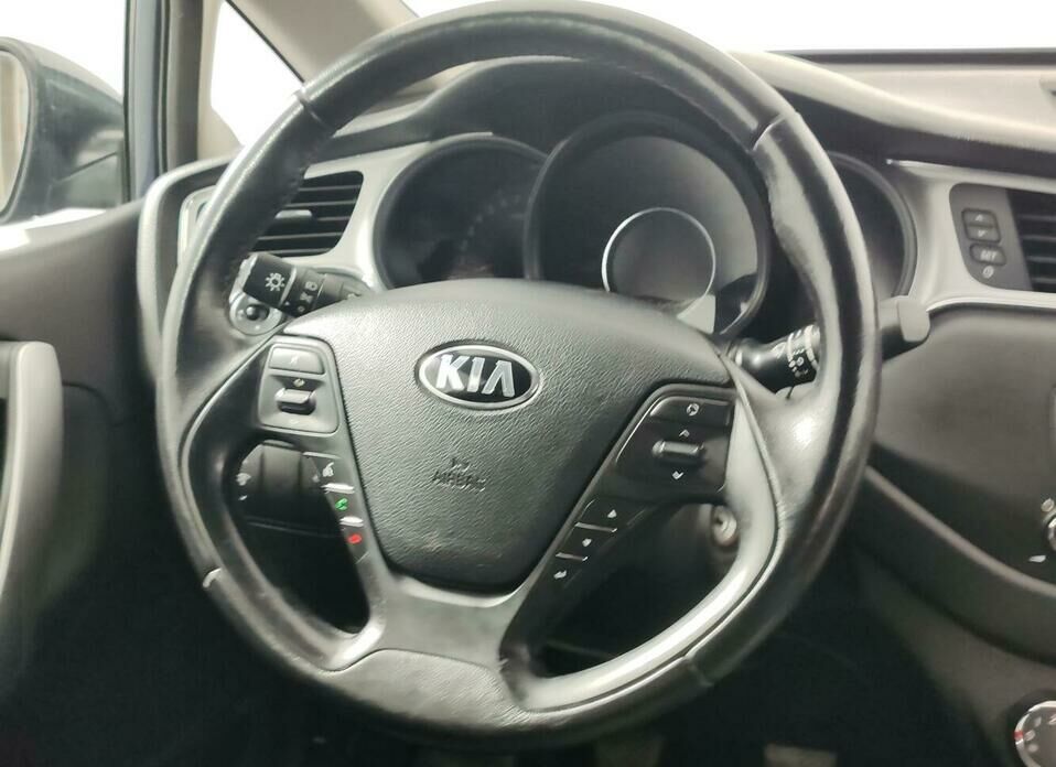 Kia Ceed 1.6 MT (130 л.с.)