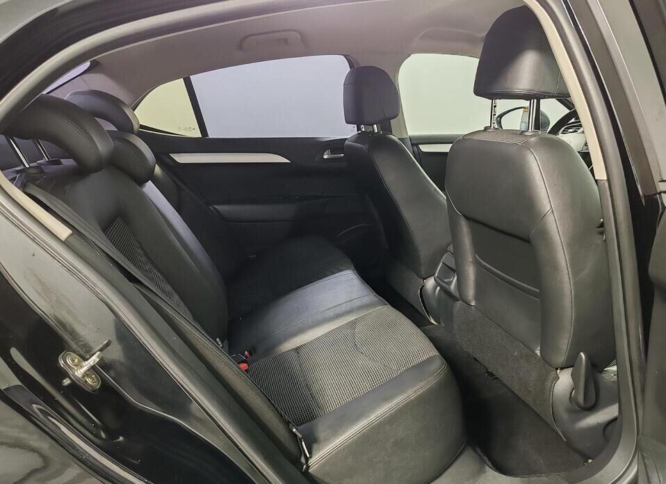 Citroen C4, II Рестайлинг 1.6 AT (150 л.с.)