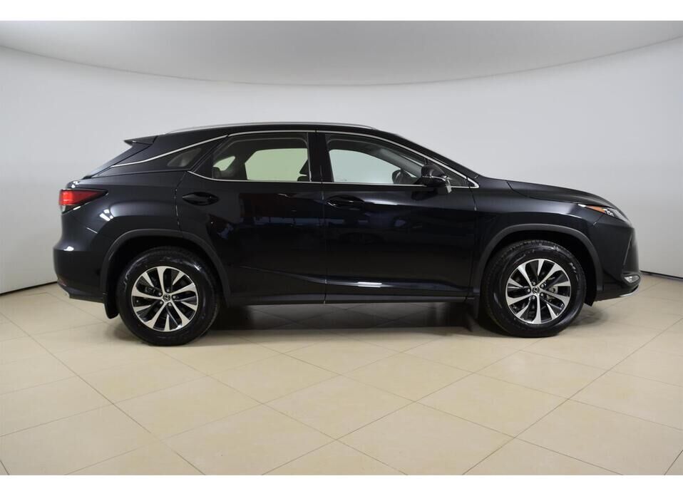 Lexus RX, IV Рестайлинг 300 2.0 AT (238 л.с.) 4WD