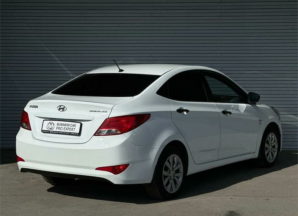 Hyundai Solaris 1.6 AT (123 л.с.)