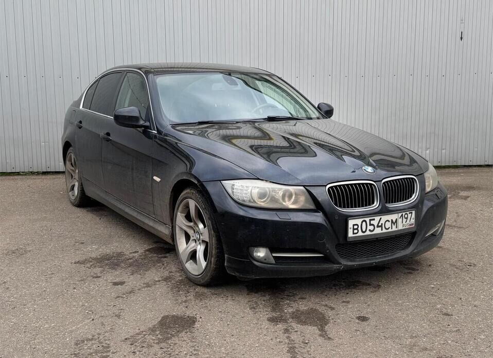BMW 3 серии, V (E90/E91/E92/E93) Рестайлинг 320i 2.0 AT (156 л.с.)
