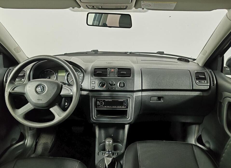 Skoda Fabia, II Рестайлинг 1.6 AT (105 л.с.)