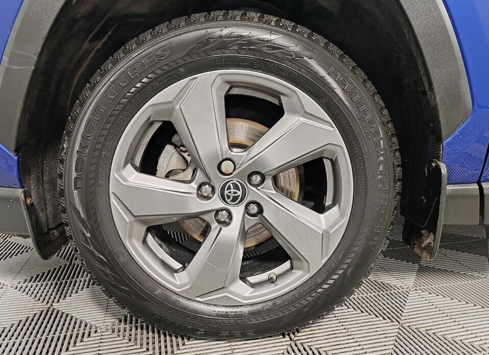 Toyota RAV4, V (XA50) 2.0 CVT (149 л.с.) 4WD