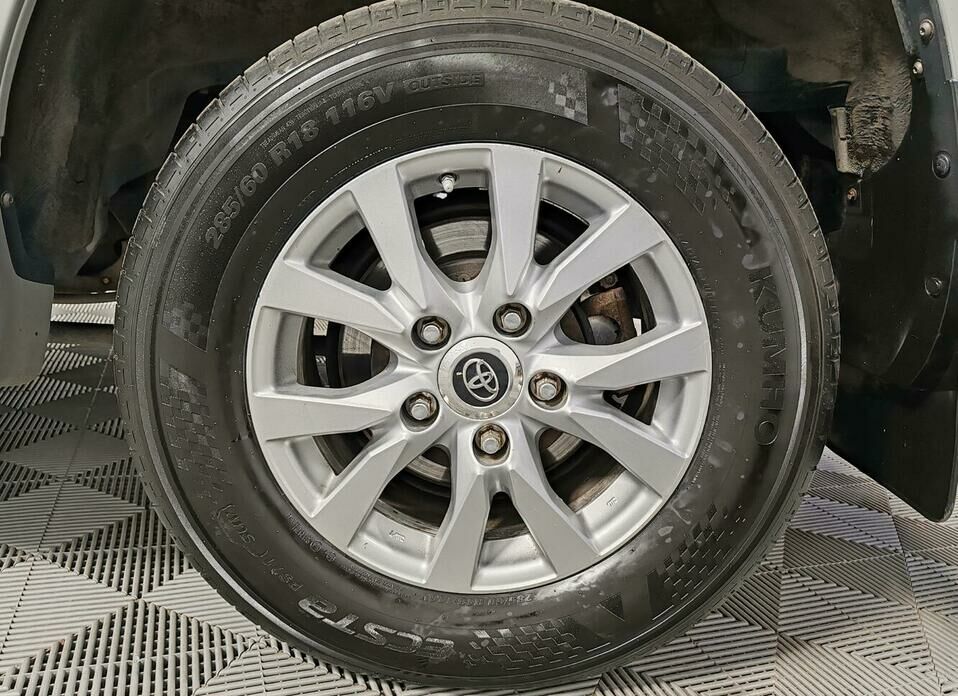 Toyota Land Cruiser 4.5d AT (249 л.с.) 4WD