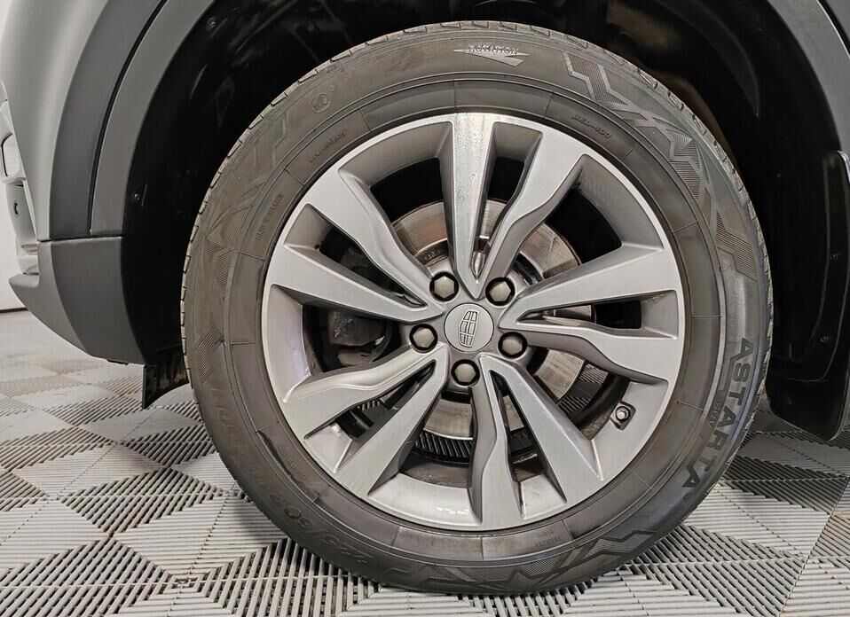 Geely Atlas 2.4 AT (148 л.с.)
