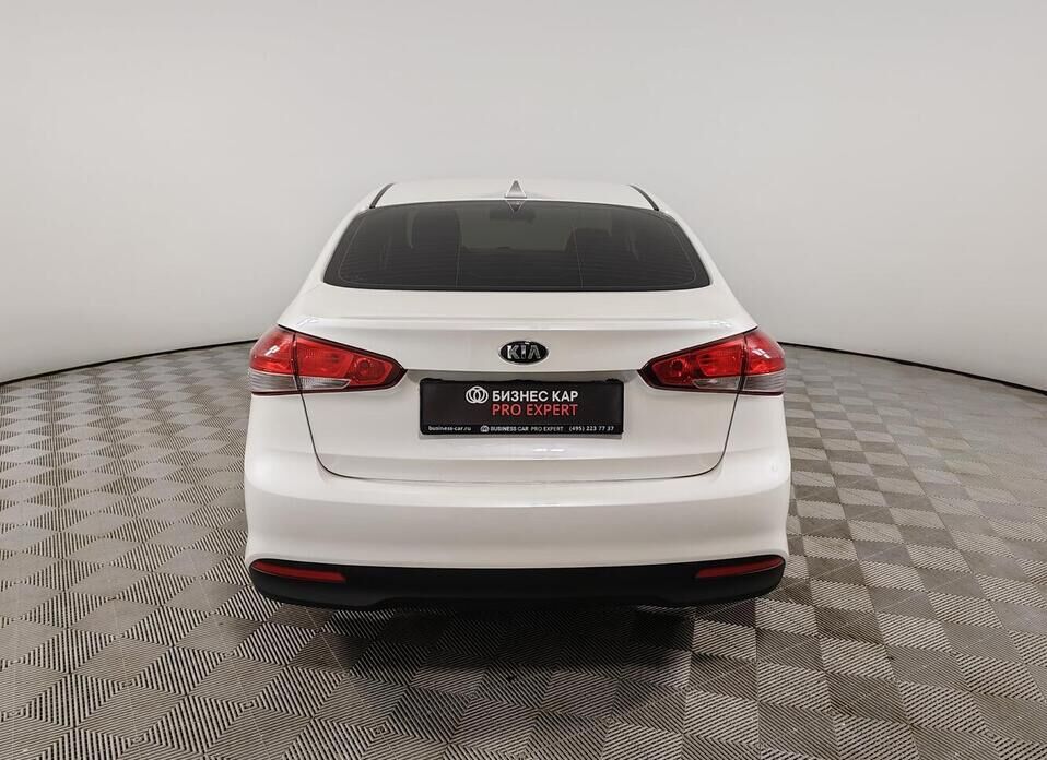 Kia Cerato 1.6 AT (130 л.с.)