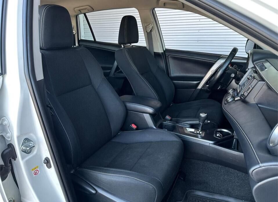 Toyota RAV4 2.0 CVT (146 л.с.) 4WD