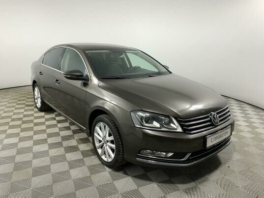 Volkswagen Passat, 2014 г., 142 038 км