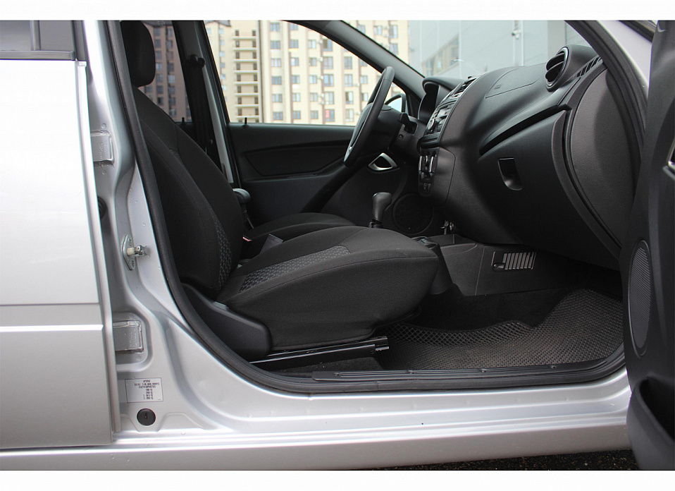 LADA (ВАЗ) Granta, I Рестайлинг Euro-2 1.6 MT (90 л.с.)