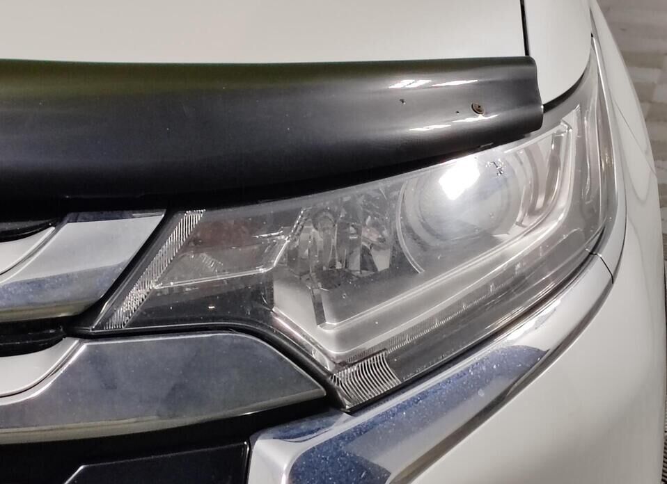 Mitsubishi Outlander, III Рестайлинг 2 2.0 CVT (146 л.с.) 4WD