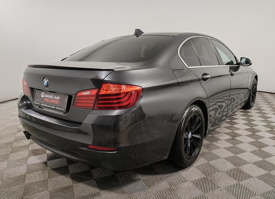 BMW 5 серии, VI (F10/F11/F07) Рестайлинг 520i 2.0 AT (184 л.с.)