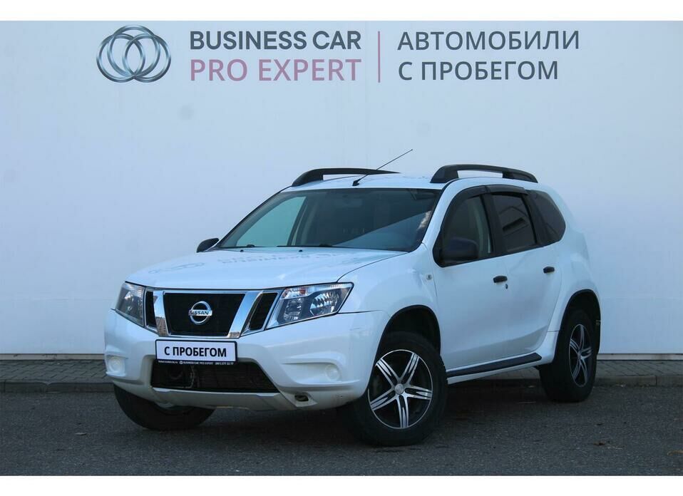 Nissan Terrano 1.6 MT (114 л.с.) 4WD