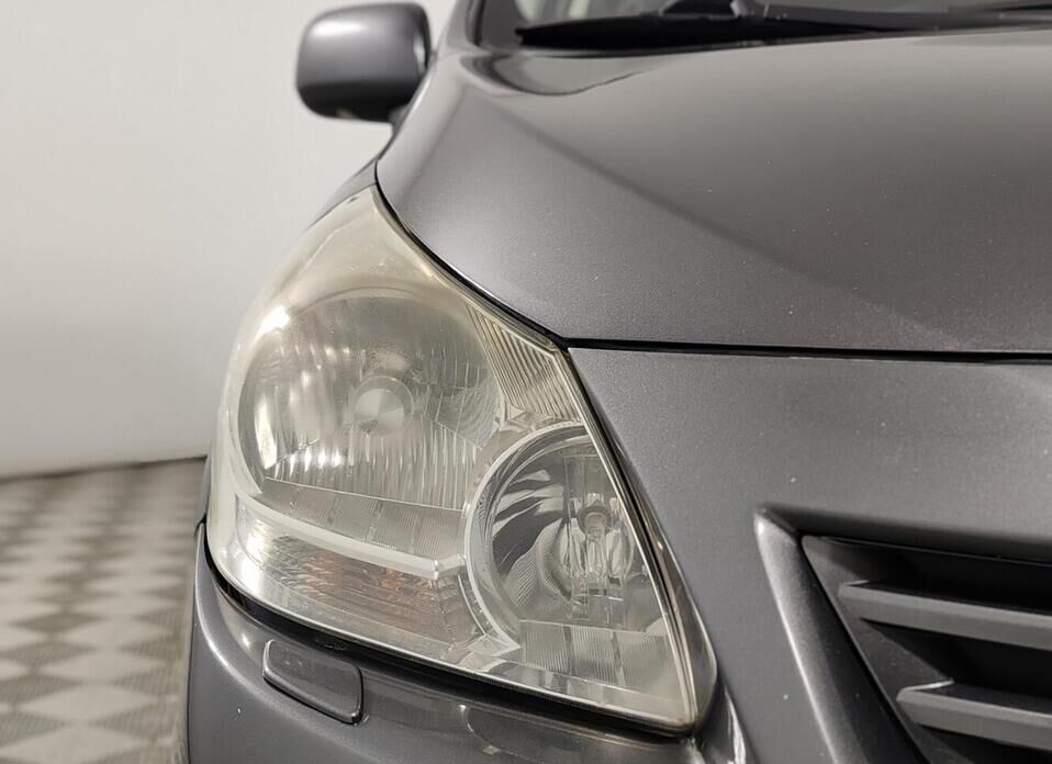 Toyota Verso, I 1.8 CVT (147 л.с.)