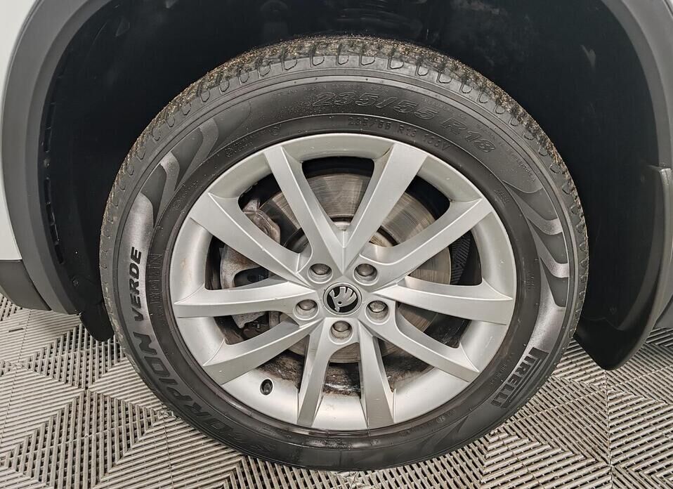 Skoda Kodiaq, I 2.0 AMT (180 л.с.) 4WD