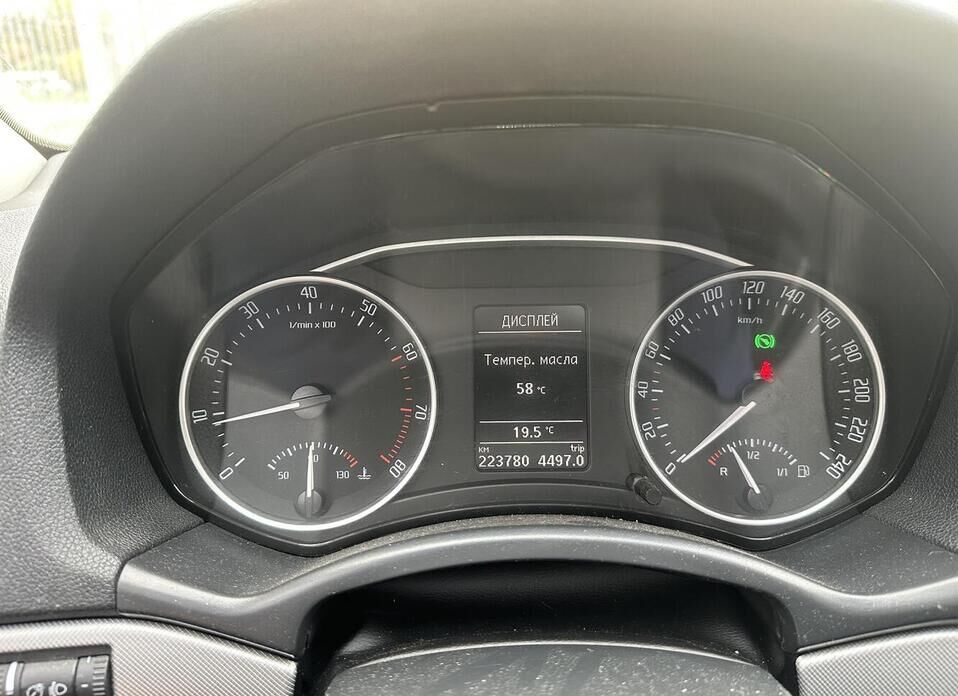 Skoda Octavia, II (A5) Рестайлинг 1.8 AT (152 л.с.)
