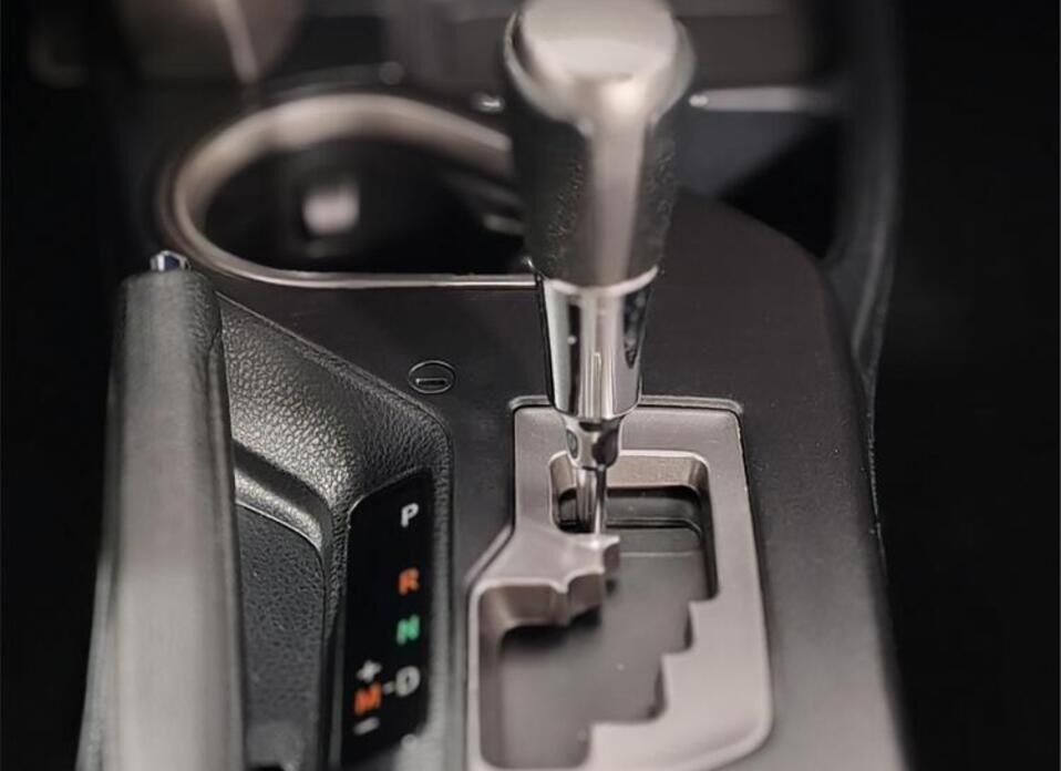Toyota RAV4, IV (CA40) Рестайлинг 2.0 CVT (146 л.с.)