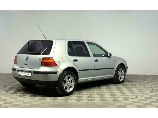 Volkswagen Golf, 1999 г., 195 628 км
