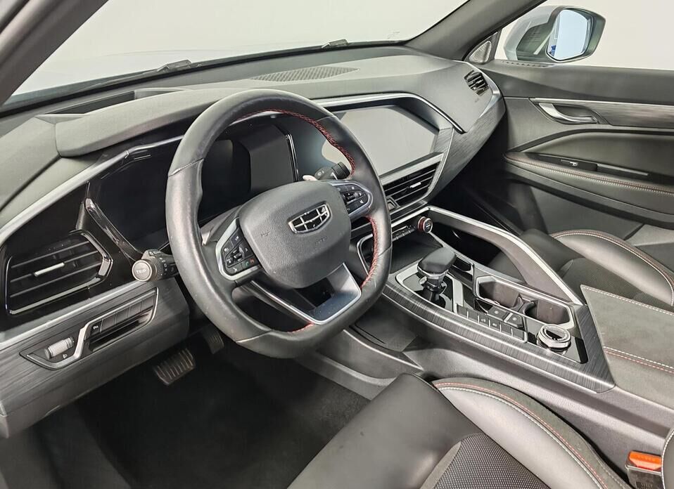 Geely Tugella 2.0 AT (238 л.с.) 4WD