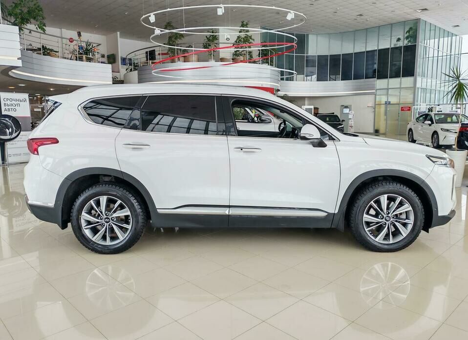 Hyundai Santa Fe 2.2d AT (200 л.с.) 4WD