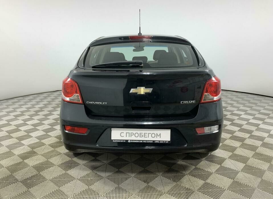 Chevrolet Cruze 1.6 AT (109 л.с.)