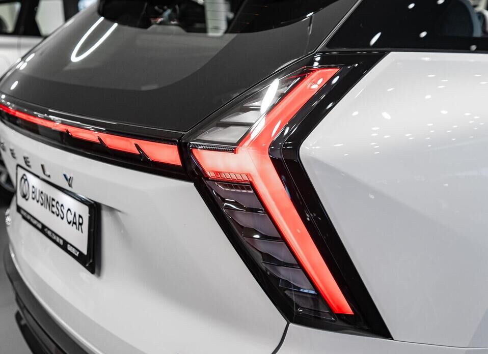 Geely Atlas, II 2.0 AT (200 л.с.) 4WD