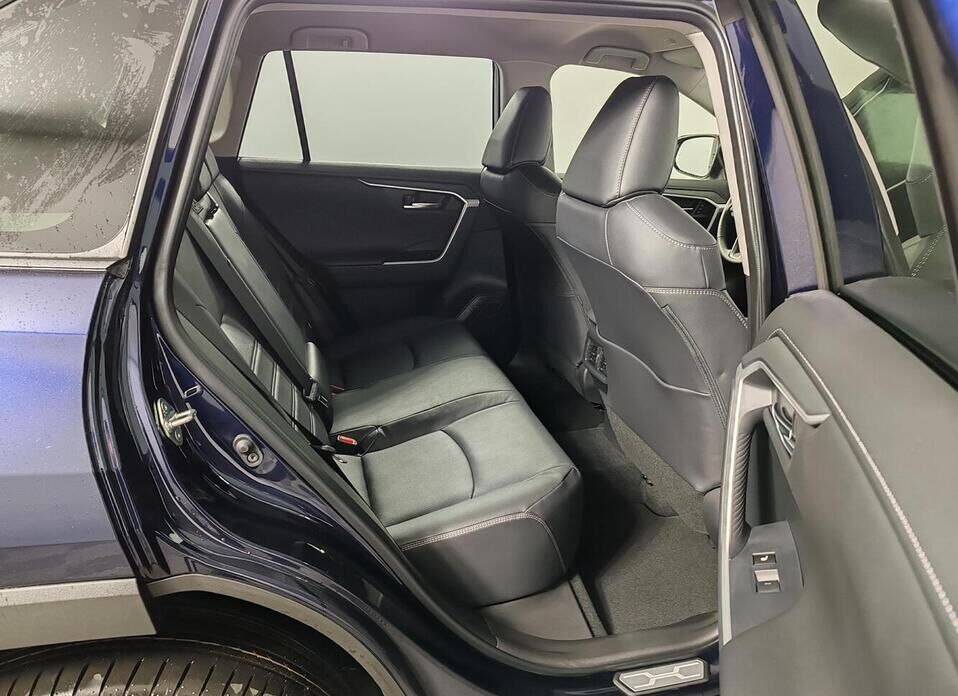 Toyota RAV4, V (XA50) 2.0 CVT (173 л.с.) 4WD