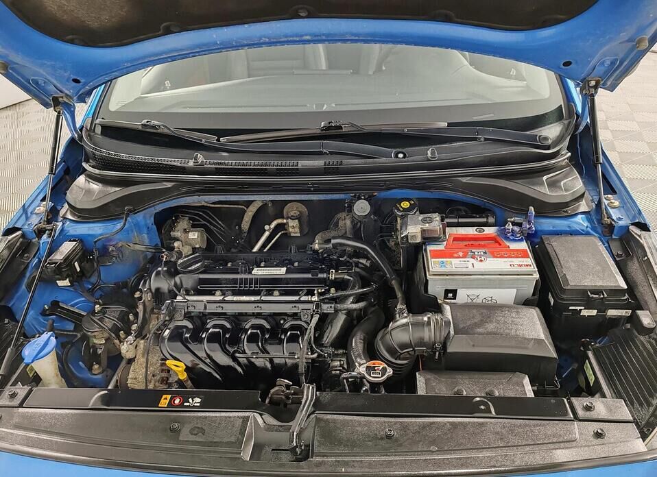 Hyundai Solaris, II 1.6 AT (123 л.с.)