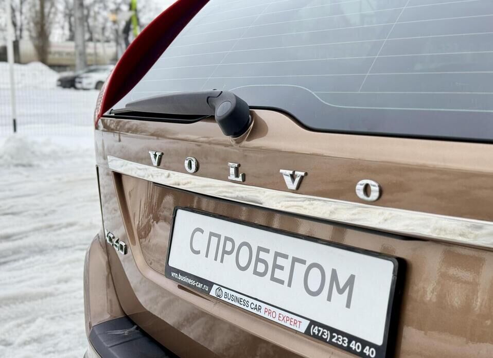 Volvo XC60, I 2.4d AT (215 л.с.) 4WD