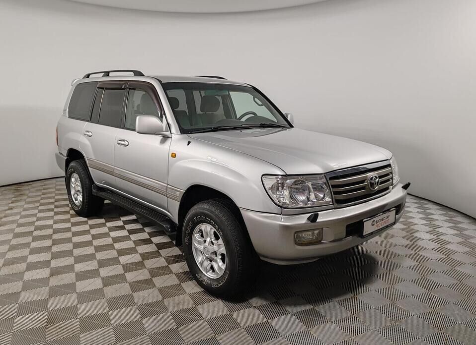Toyota Land Cruiser, 100 Series Рестайлинг 2 4.2d MT (204 л.с.) 4WD