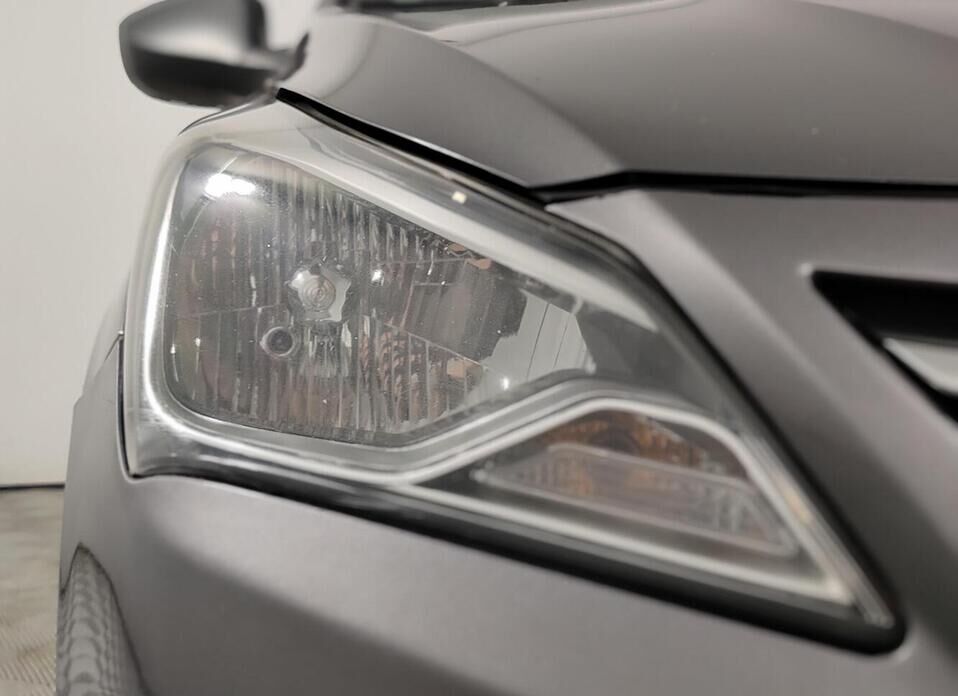 Hyundai Solaris 1.4 AT (107 л.с.)