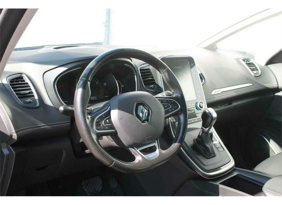 Renault Scenic 1.6d AMT (160 л.с.)