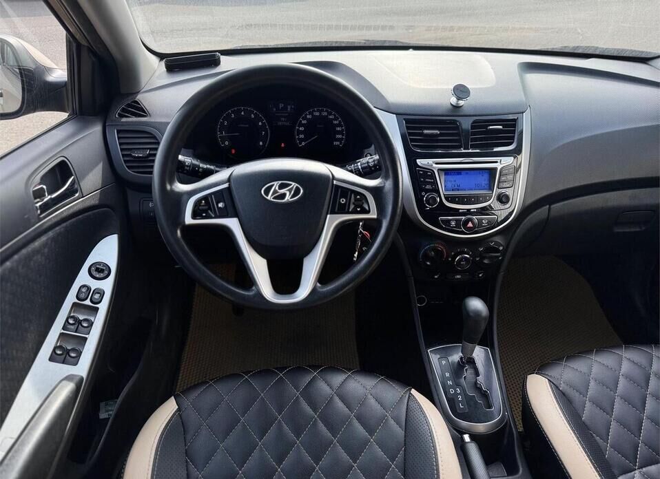 Hyundai Solaris, I 1.6 AT (123 л.с.)