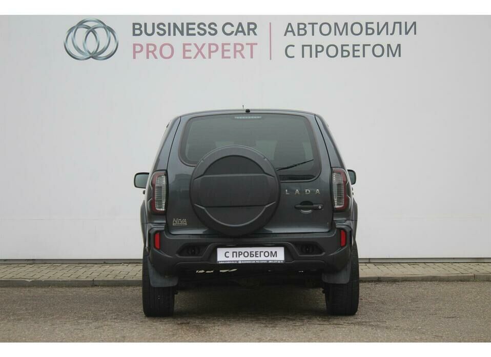 LADA (ВАЗ) Niva 1.7 MT (80 л.с.) 4WD