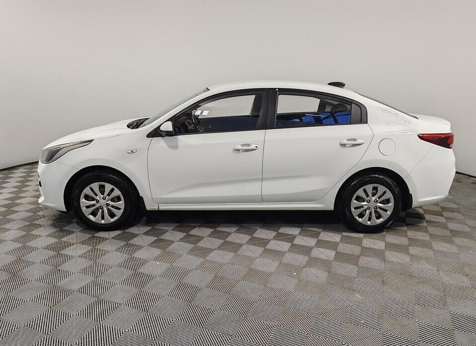 Kia Rio, IV 1.6 AT (123 л.с.)
