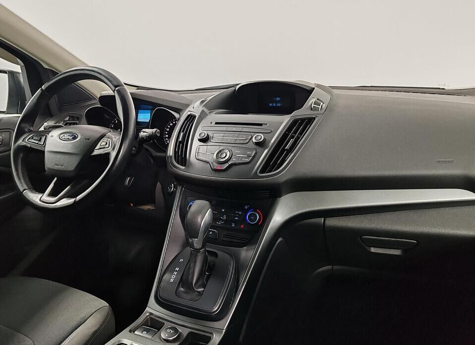 Ford Kuga, II Рестайлинг 2.5 AT (150 л.с.)