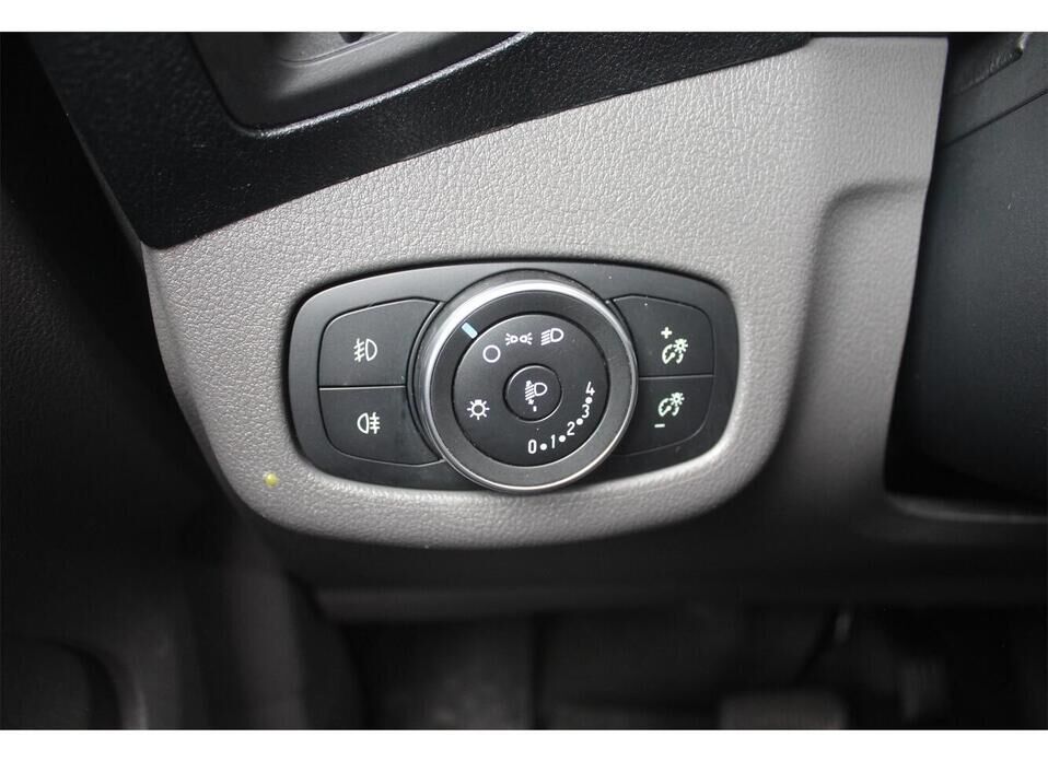 Ford Tourneo Connect, II Рестайлинг 1.5d AT (120 л.с.)