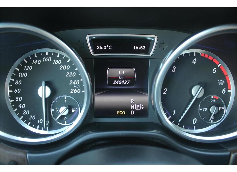 Mercedes-Benz M-Класс 350 CDI 3.0d AT (249 л.с.) 4WD